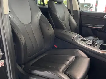 X5 xDrive 25d/ Live Cockpit/ACC/