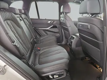 X5 xDrive30d M Sportpaket*H&K*Pano*AHK*LED*7.Sit