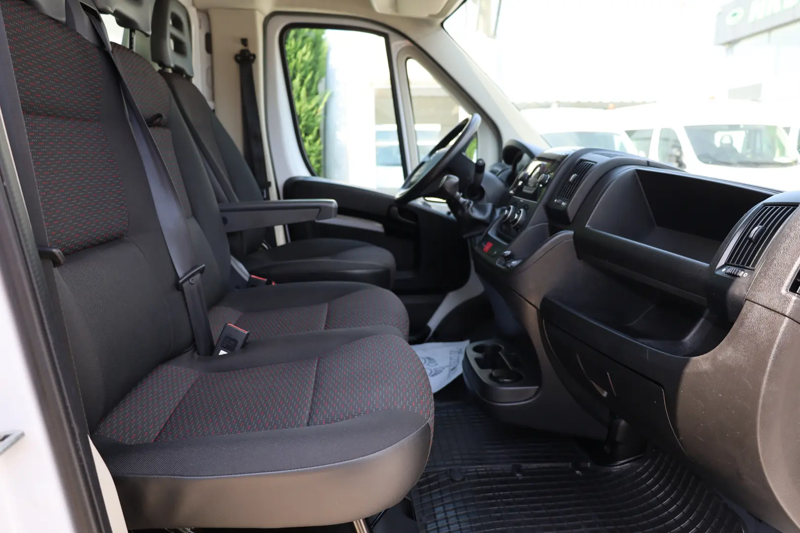 Citroen Jumper Prelata 2.2 165 cp