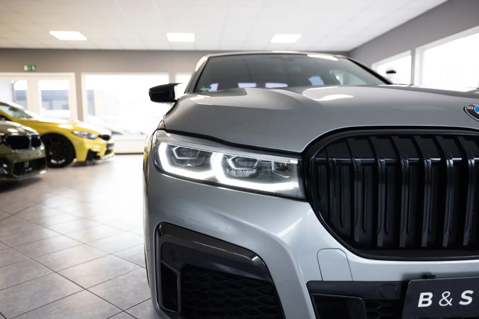740Li xDrive M Paket Ceramik S.Close Panorama