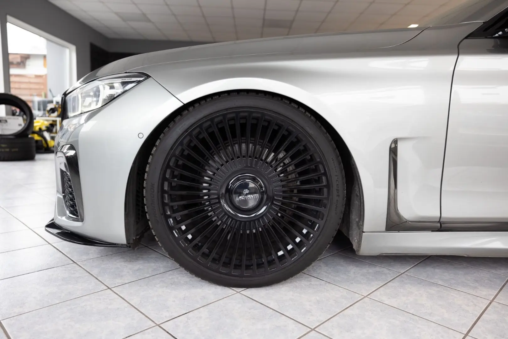 740Li xDrive M Paket Ceramik S.Close Panorama