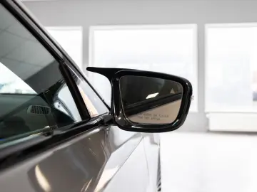 740Li xDrive M Paket Ceramik S.Close Panorama