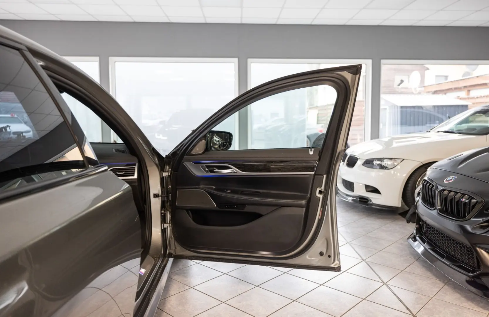740Li xDrive M Paket Ceramik S.Close Panorama