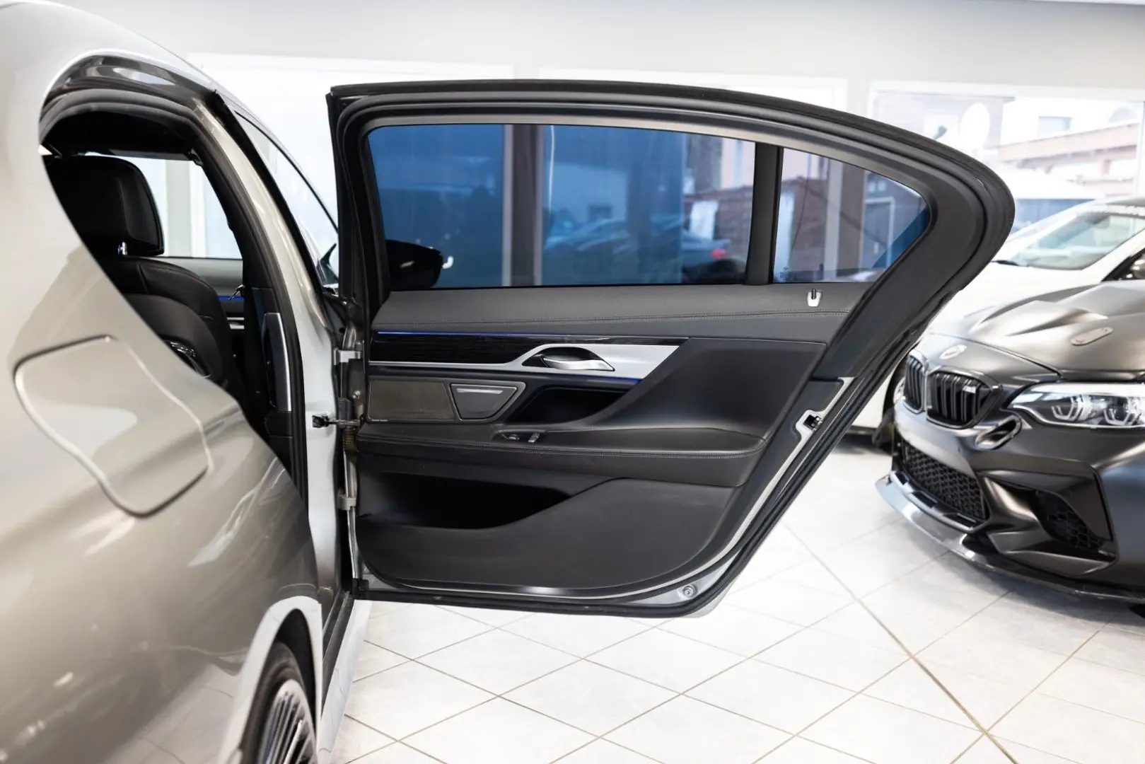 740Li xDrive M Paket Ceramik S.Close Panorama