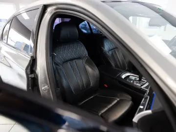 740Li xDrive M Paket Ceramik S.Close Panorama