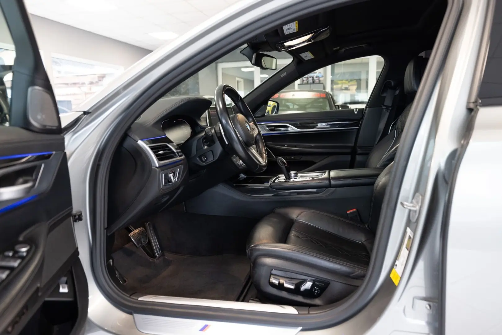 740Li xDrive M Paket Ceramik S.Close Panorama