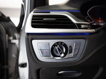 740Li xDrive M Paket Ceramik S.Close Panorama