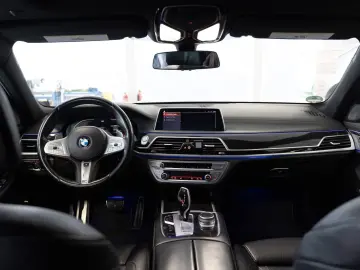 740Li xDrive M Paket Ceramik S.Close Panorama