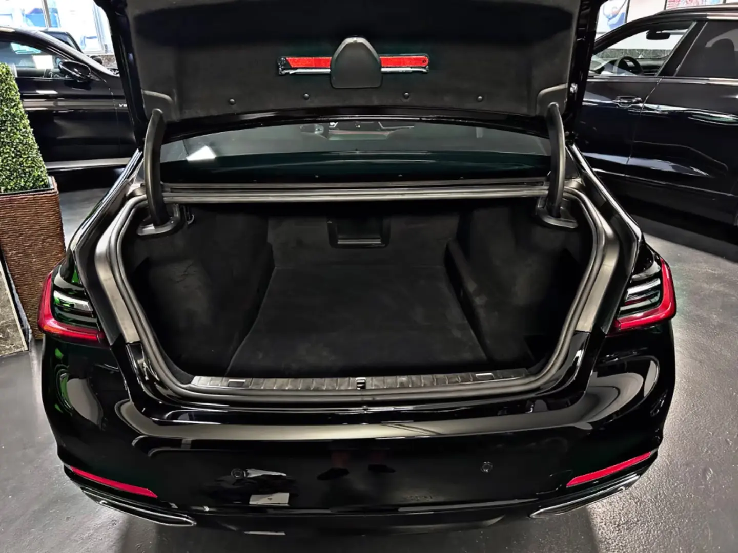 BMW 730 d xDrive Schiebedach Massage