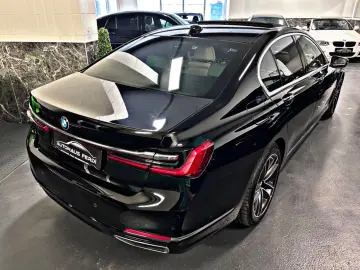 BMW 730 d xDrive Schiebedach Massage