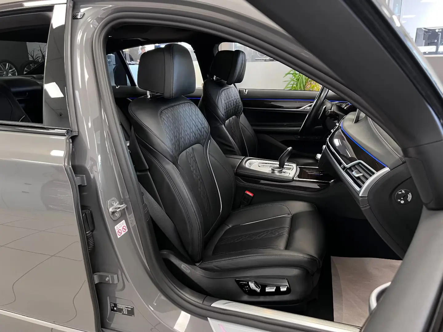 BMW 740 d xDrive *Laser*AHK*GlasSD