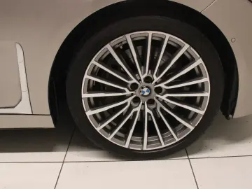 BMW 745 e Limousine Gestiksteuerung
