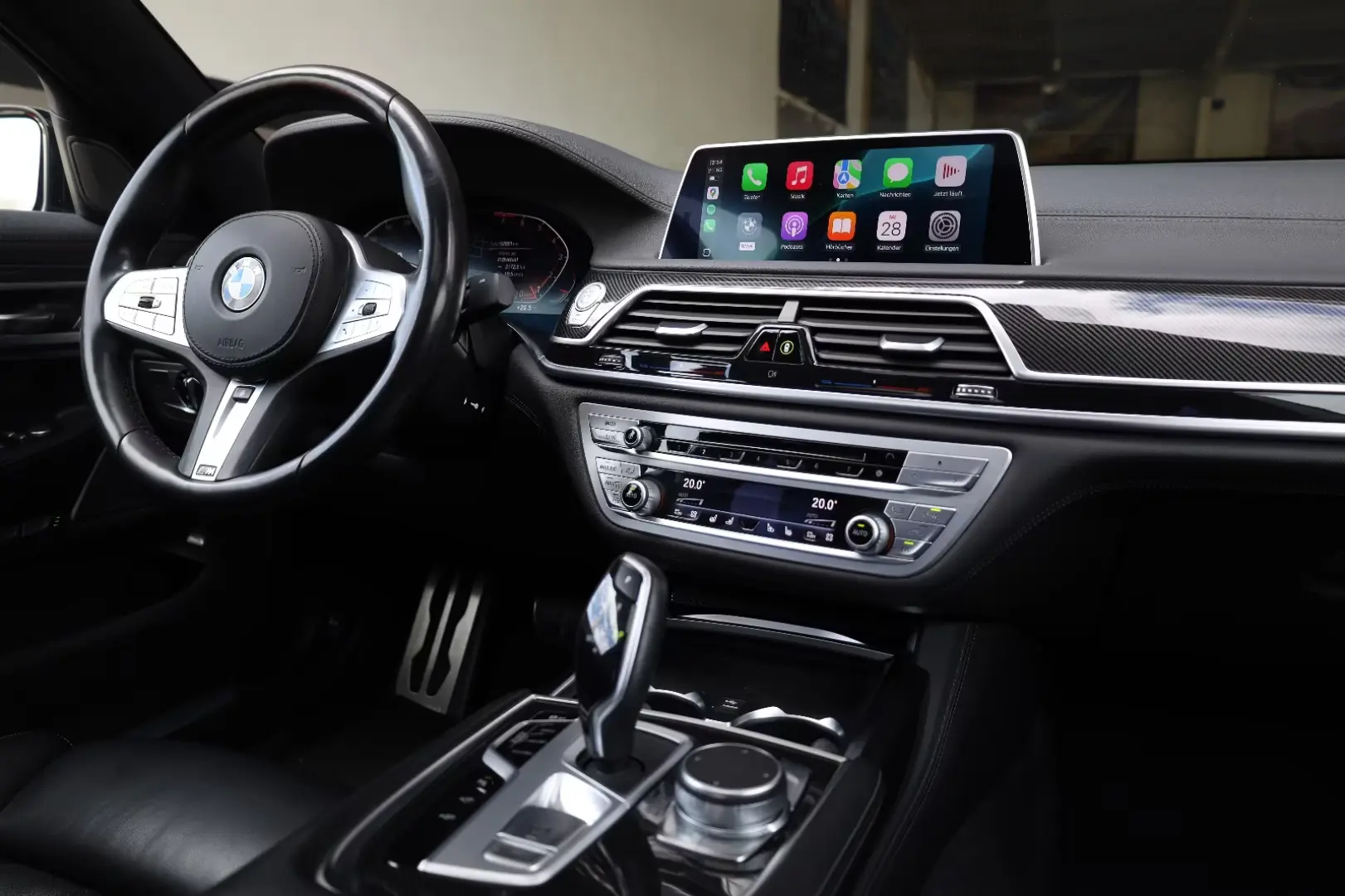 BMW 740 Li/360*/PANO/MASSAGE/AIRMATIC/