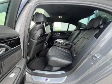 BMW 730 d M Sport //**Voll**//
