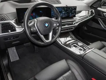 X5 xDrive50e 8 Fach DA+PA+Massage H/K Aktive Sit