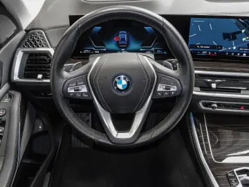 X5 xDrive50e 8 Fach DA+PA+Massage H/K Aktive Sit