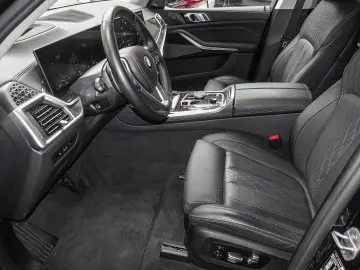 X5 xDrive50e 8 Fach DA+PA+Massage H/K Aktive Sit
