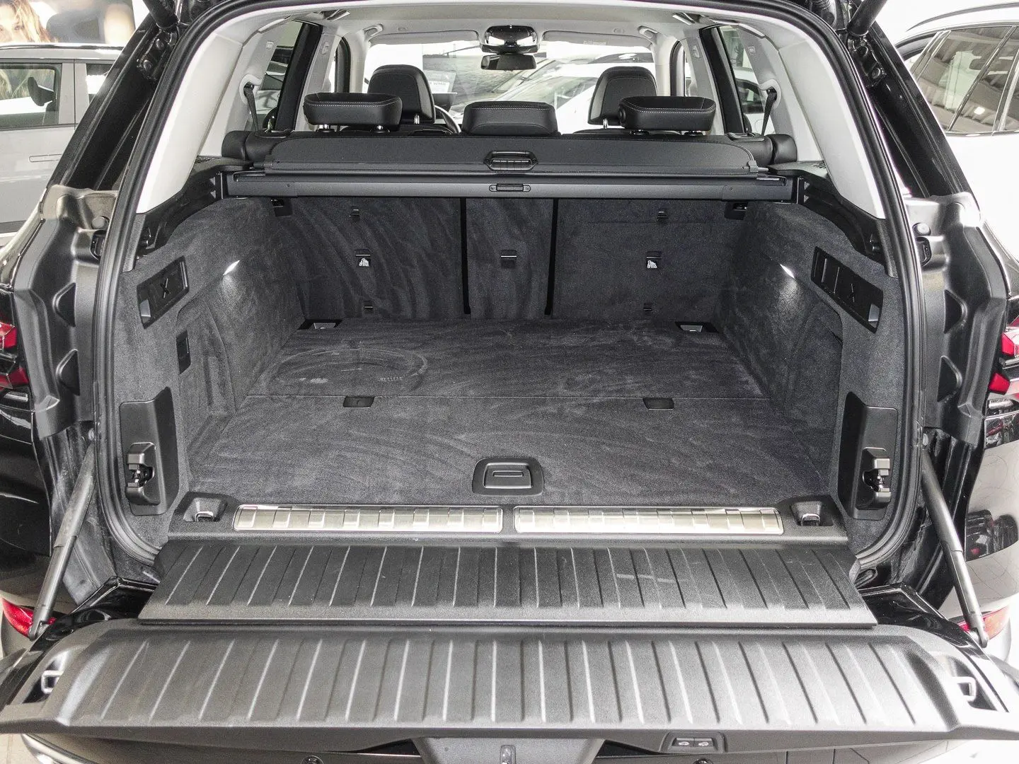X5 xDrive50e 8 Fach DA+PA+Massage H/K Aktive Sit