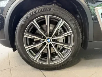 X5 xDrive50e 8 Fach DA+PA+Massage H/K Aktive Sit