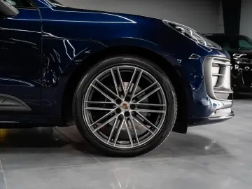 Macan T Pano-Leder-PDLS+AHK-21