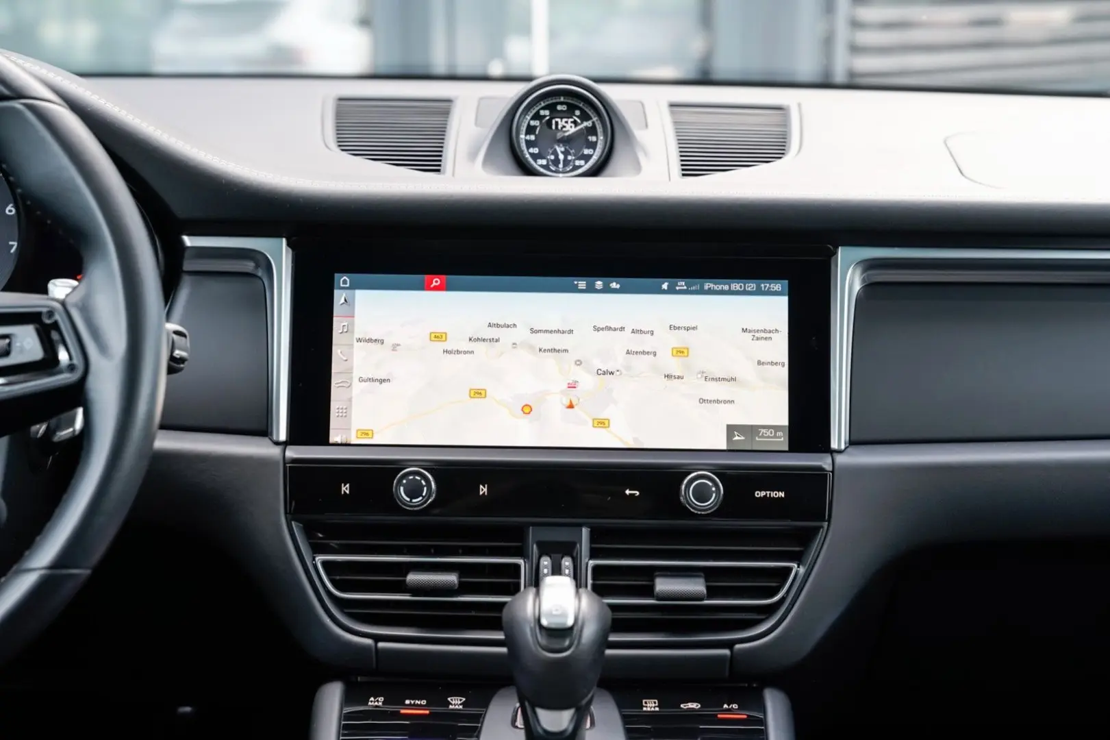 Macan T Pano-Leder-PDLS+AHK-21
