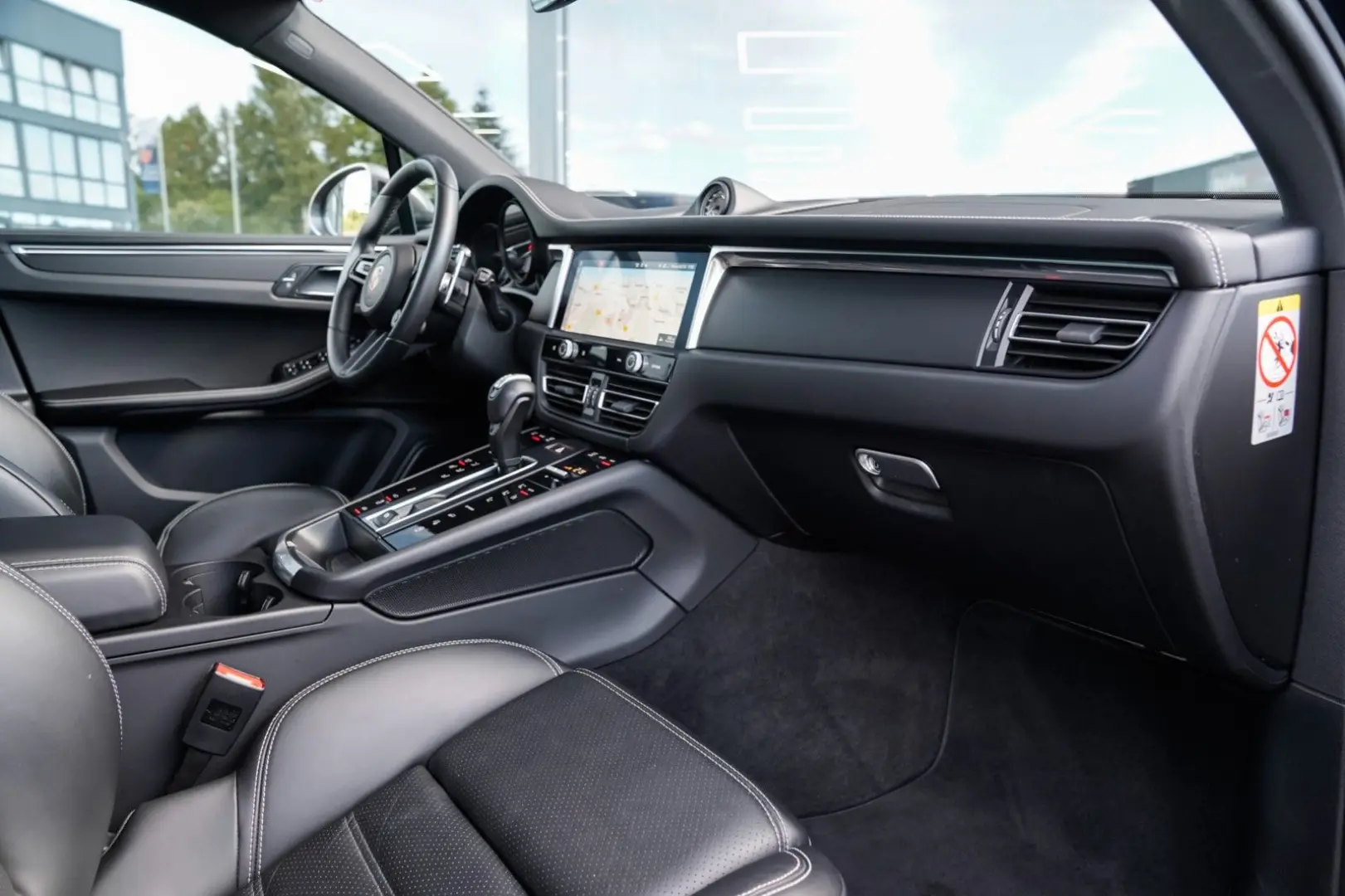 Macan T Pano-Leder-PDLS+AHK-21