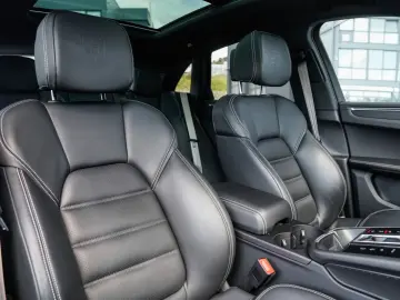 Macan T Pano-Leder-PDLS+AHK-21