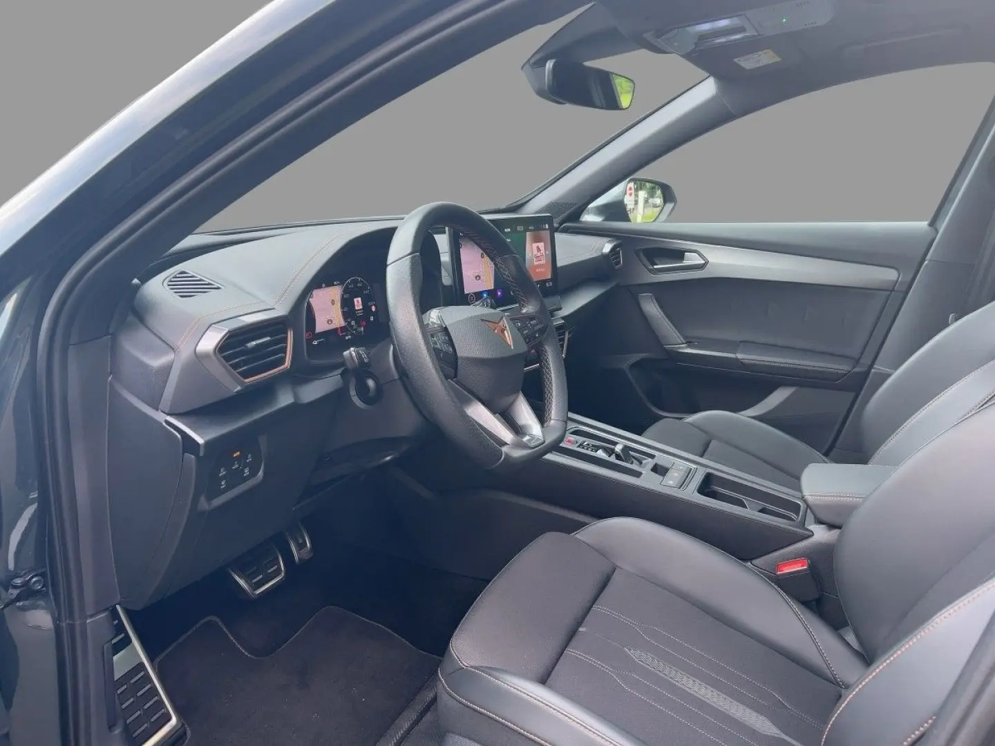 Formentor VZ 1.4 e-HYBRID DSG Pano Navi LED SHZ