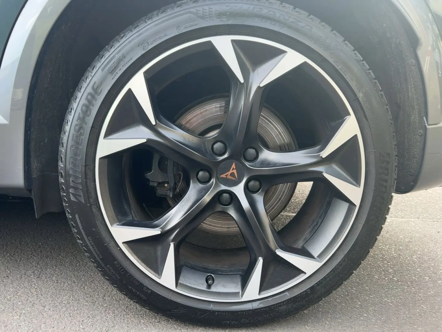 Formentor VZ 1.4 e-HYBRID DSG Pano Navi LED SHZ