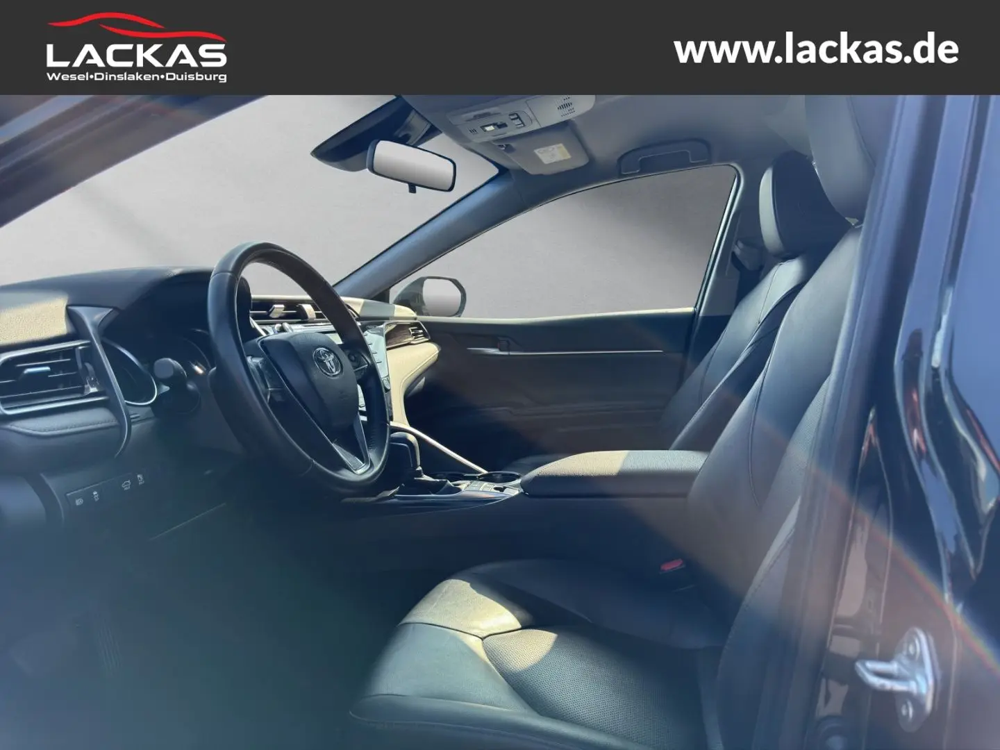 Camry Hybrid Business Edition 2.5 VVTi LED Mehrz