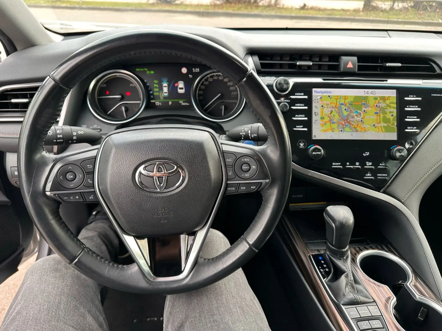 Camry Hybrid Luxury