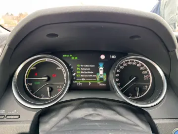 Camry Hybrid Luxury