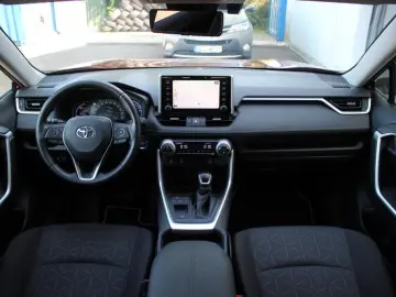 RAV 4 218PS Hybrid Team-D *AHK*Apple CarPlay*