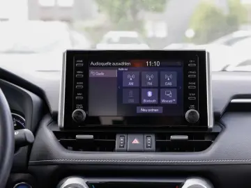 RAV 4 2.5 Hybrid Team D 4x2 SHZ PDC KLIMA BT