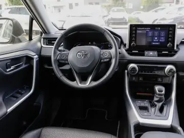 RAV 4 2.5 Hybrid Team D 4x2 SHZ PDC KLIMA BT