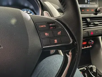 Eclipse Cross 2.4 MIVEC PHEV EU6d Plus Select Bl