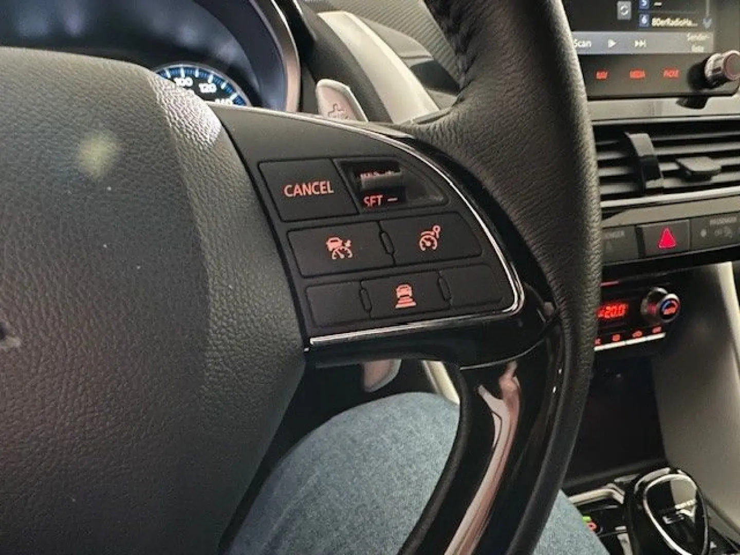 Eclipse Cross 2.4 MIVEC PHEV EU6d Plus Select Bl