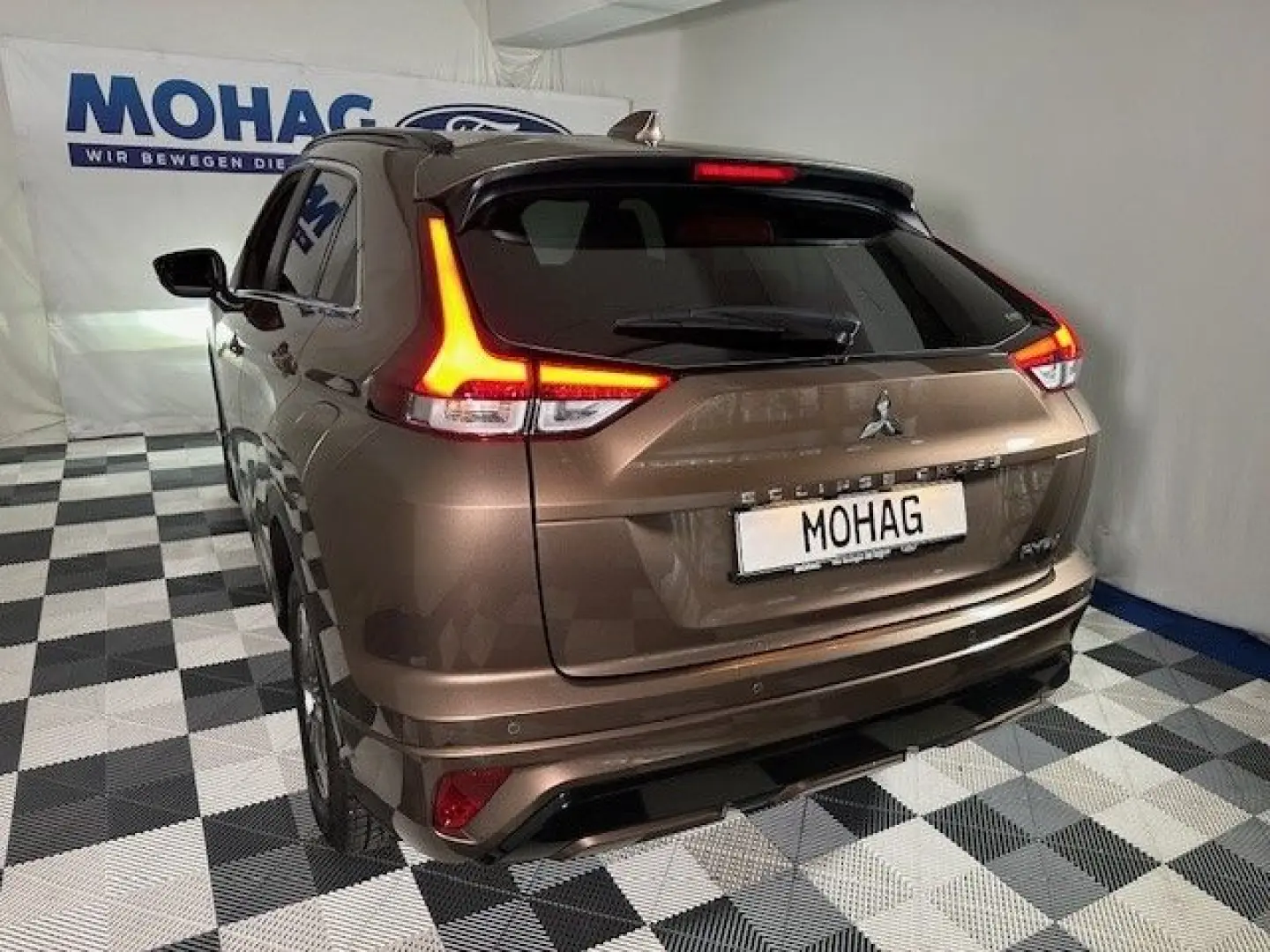 Eclipse Cross 2.4 MIVEC PHEV EU6d Plus Select Bl