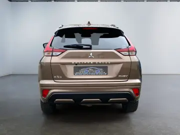 Eclipse Cross Plus Select 2,4l ACC KAM360 DAB