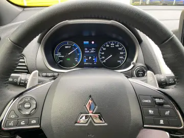 Eclipse Cross Plus Select 2,4l ACC KAM360 DAB