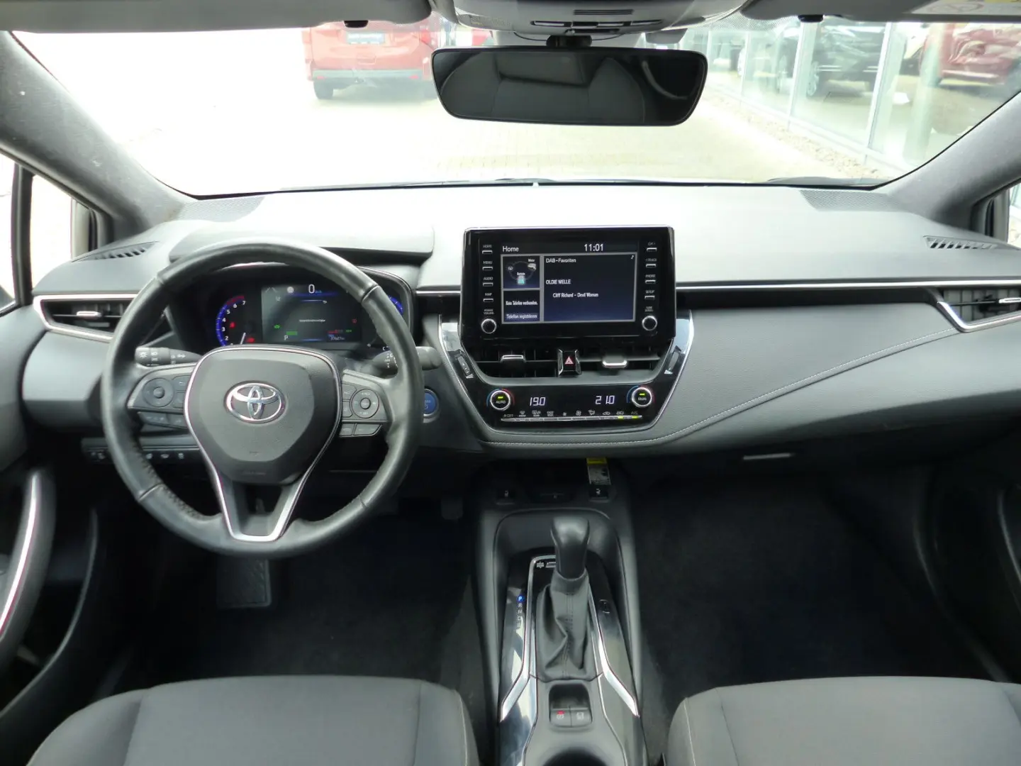 Corolla Hybrid Team D TechPaket SHZ IPA Kamera