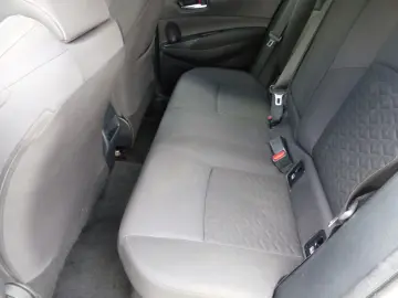 Corolla Hybrid Team D TechPaket SHZ IPA Kamera