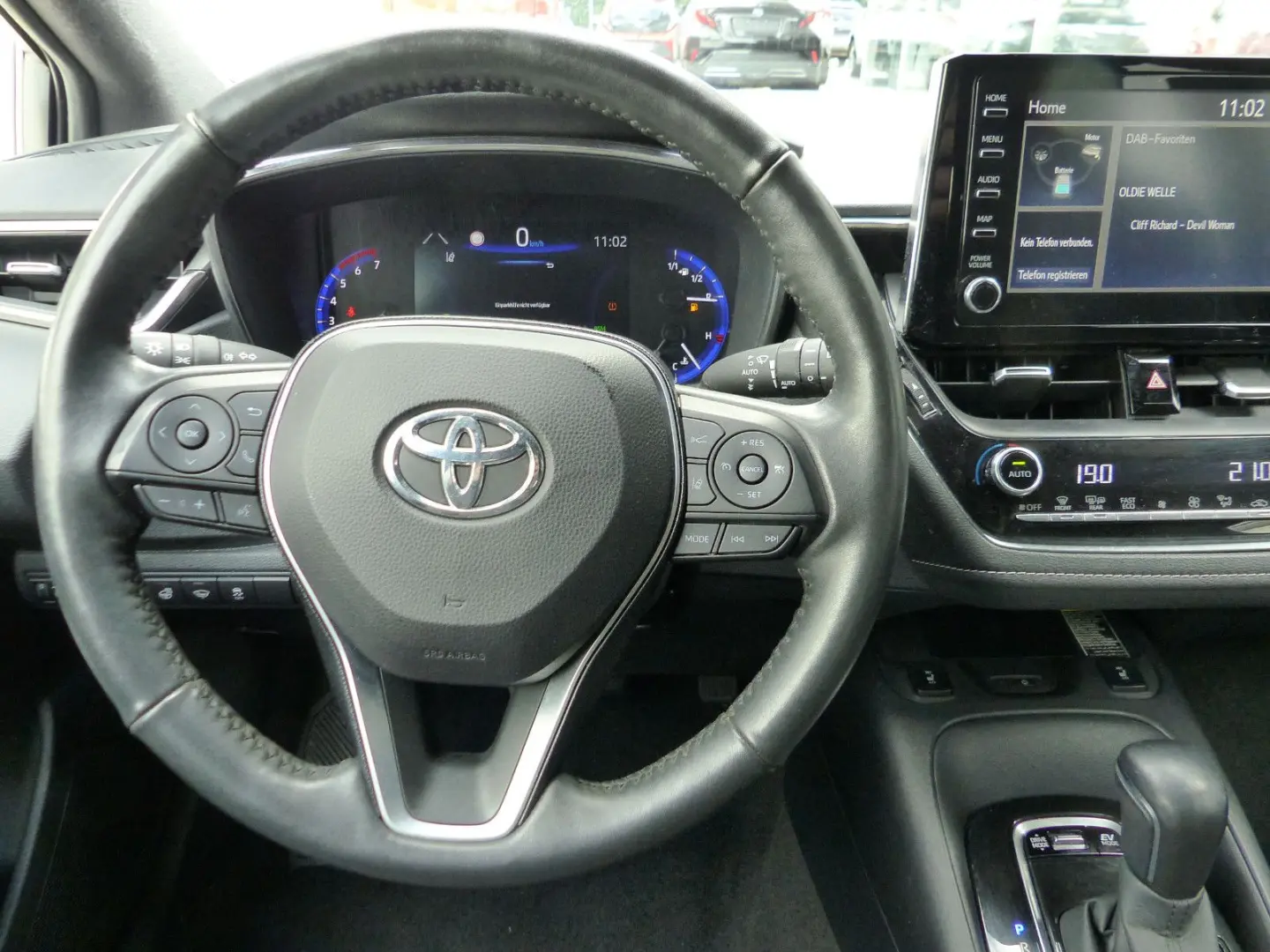 Corolla Hybrid Team D TechPaket SHZ IPA Kamera