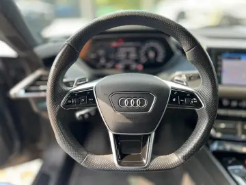 Audi E-Tron GT