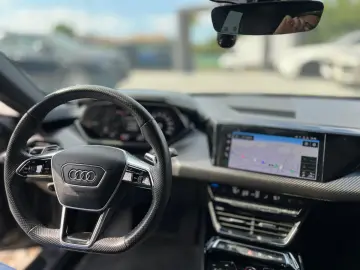 Audi E-Tron GT