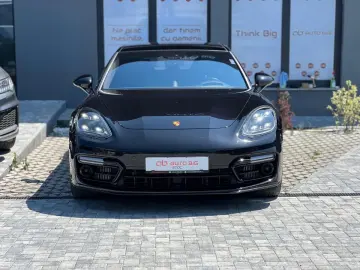 Porsche Panamera 4 E-Hybrid