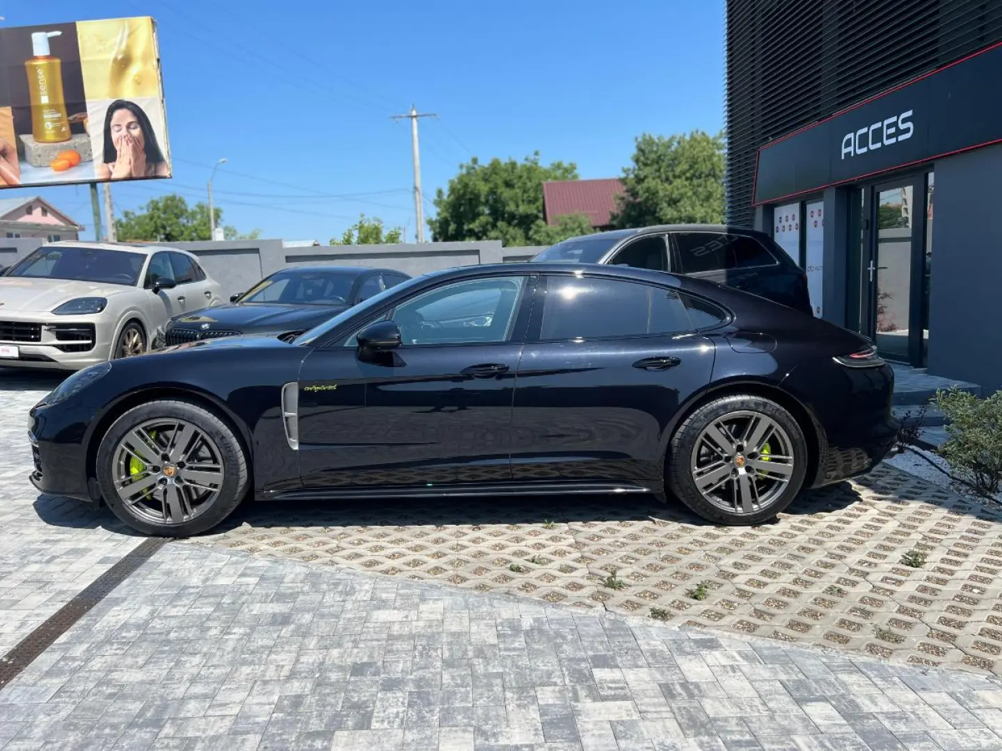 Porsche Panamera 4 E-Hybrid