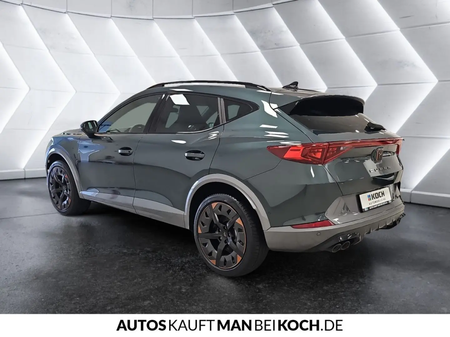 Formentor VZ 2.0TSI 4x4 DSG PDC LED PANO BEATS