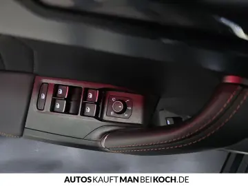 Formentor VZ 2.0TSI 4x4 DSG PDC LED PANO BEATS