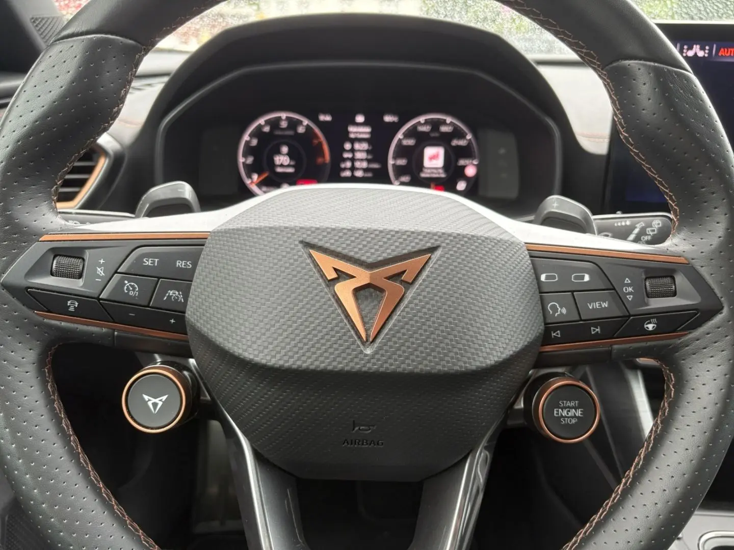 Formentor VZ 2.0 TSI 4Drive DSG *Leder*ACC*DCC*